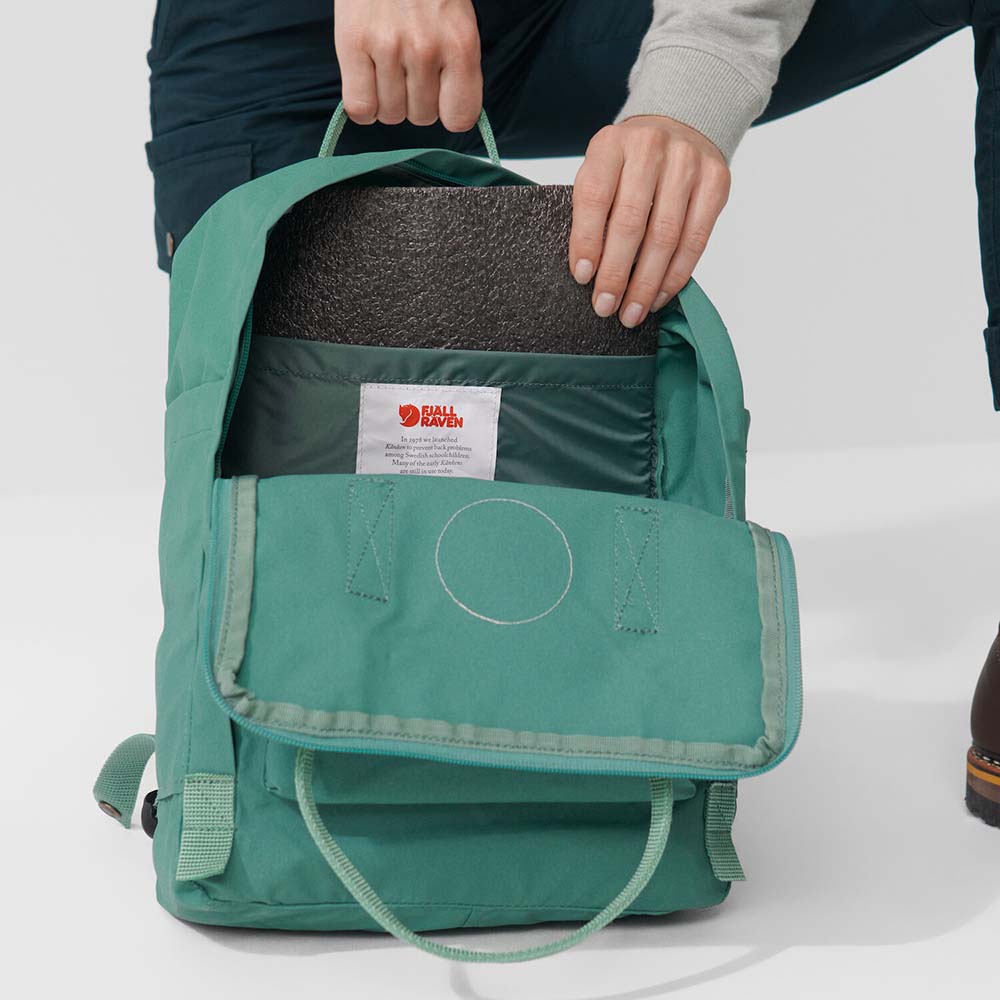 Mochila Fjallraven Kanken Unisex Midnight Purple