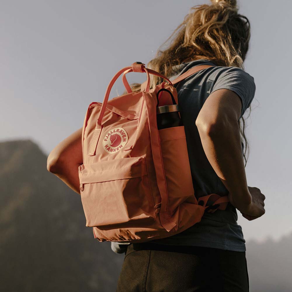 Mochila Fjallraven Kanken Unisex Midnight Purple